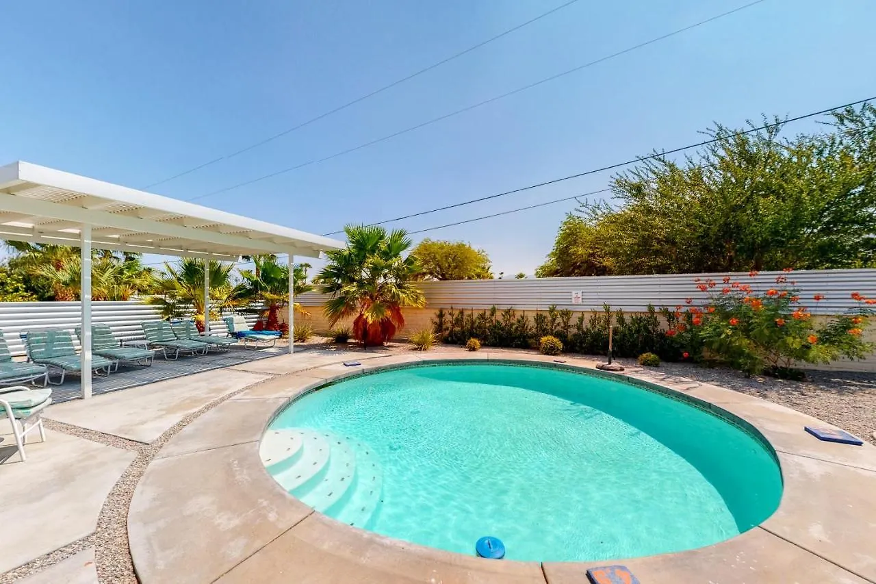 פאלם ספרינגס Modern Alexander Pool Home Permit# 3961