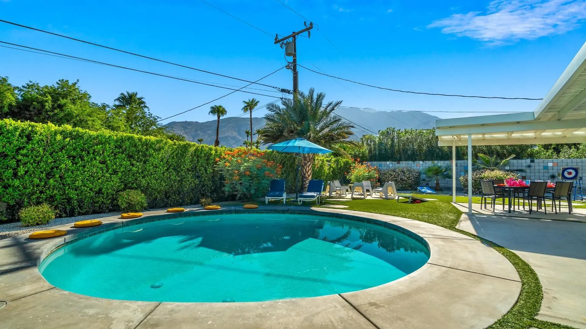 בית נופש פאלם ספרינגס Modern Alexander Pool Home Permit# 3961