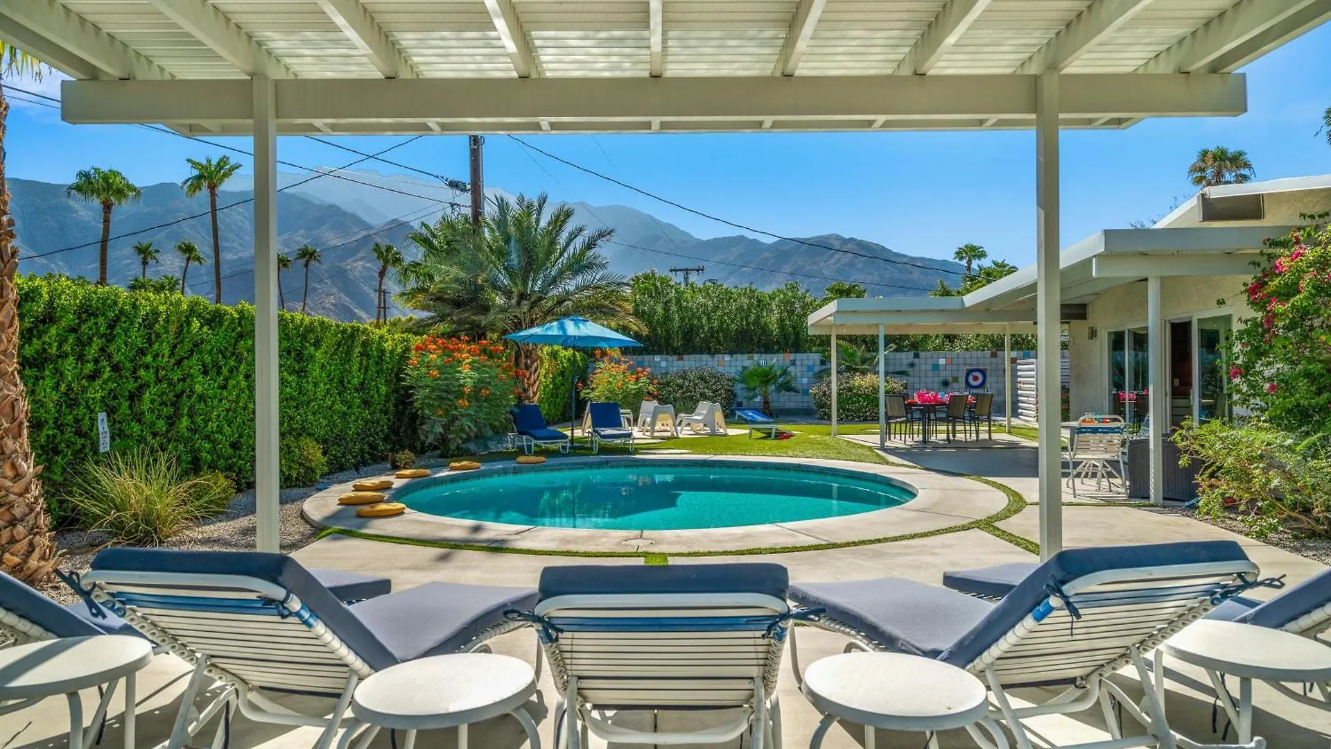 Modern Alexander Pool Home Permit# 3961 Palm Springs