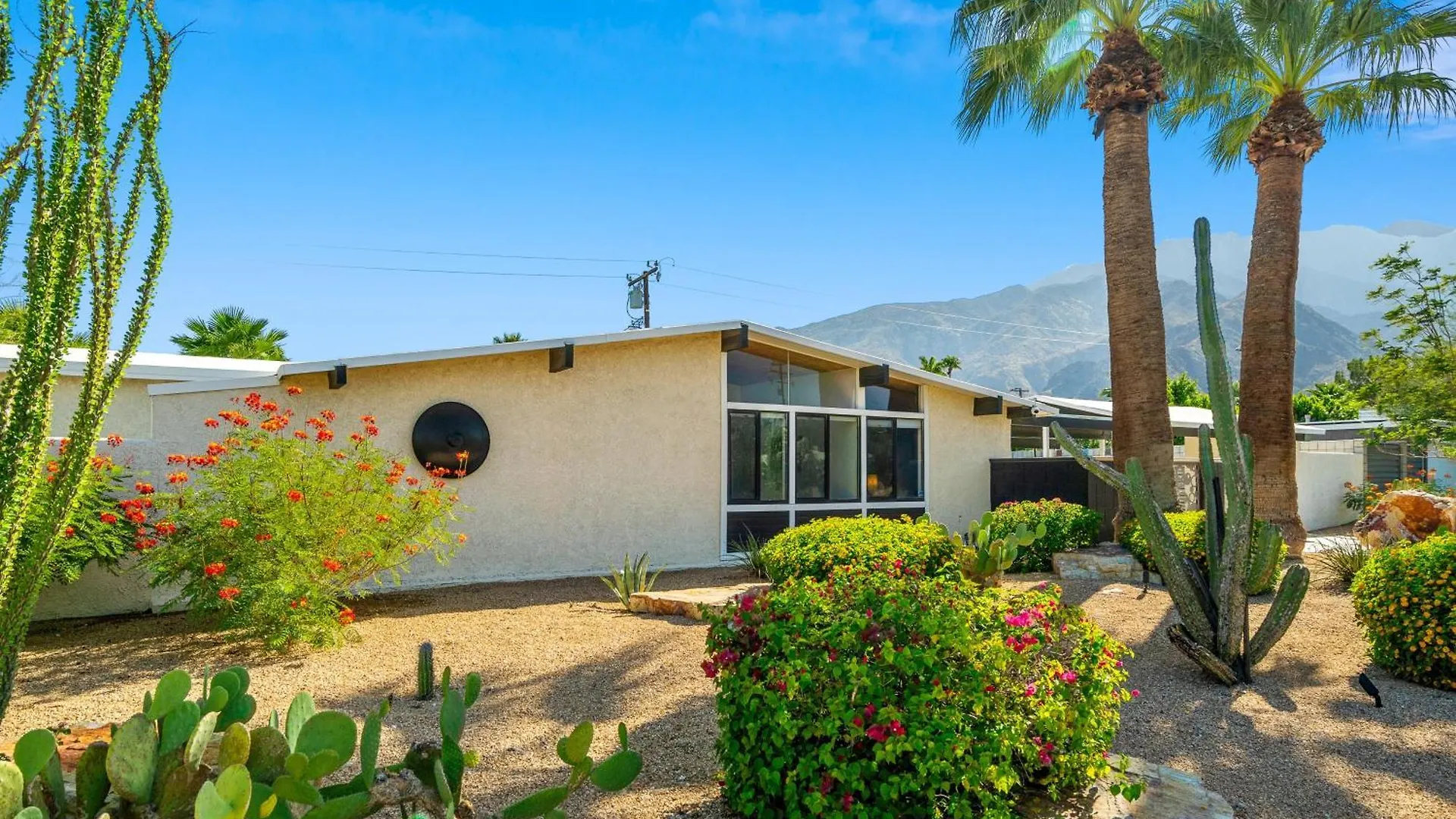 Сasa de vacaciones Modern Alexander Pool Home Permit# 3961 Palm Springs