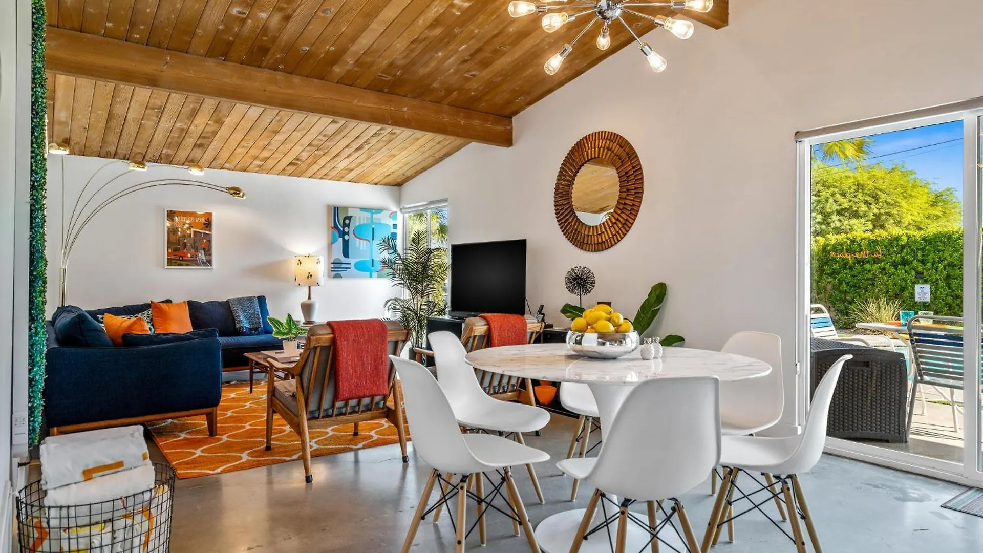 Modern Alexander Pool Home Permit# 3961 Palm Springs Сasa de vacaciones
