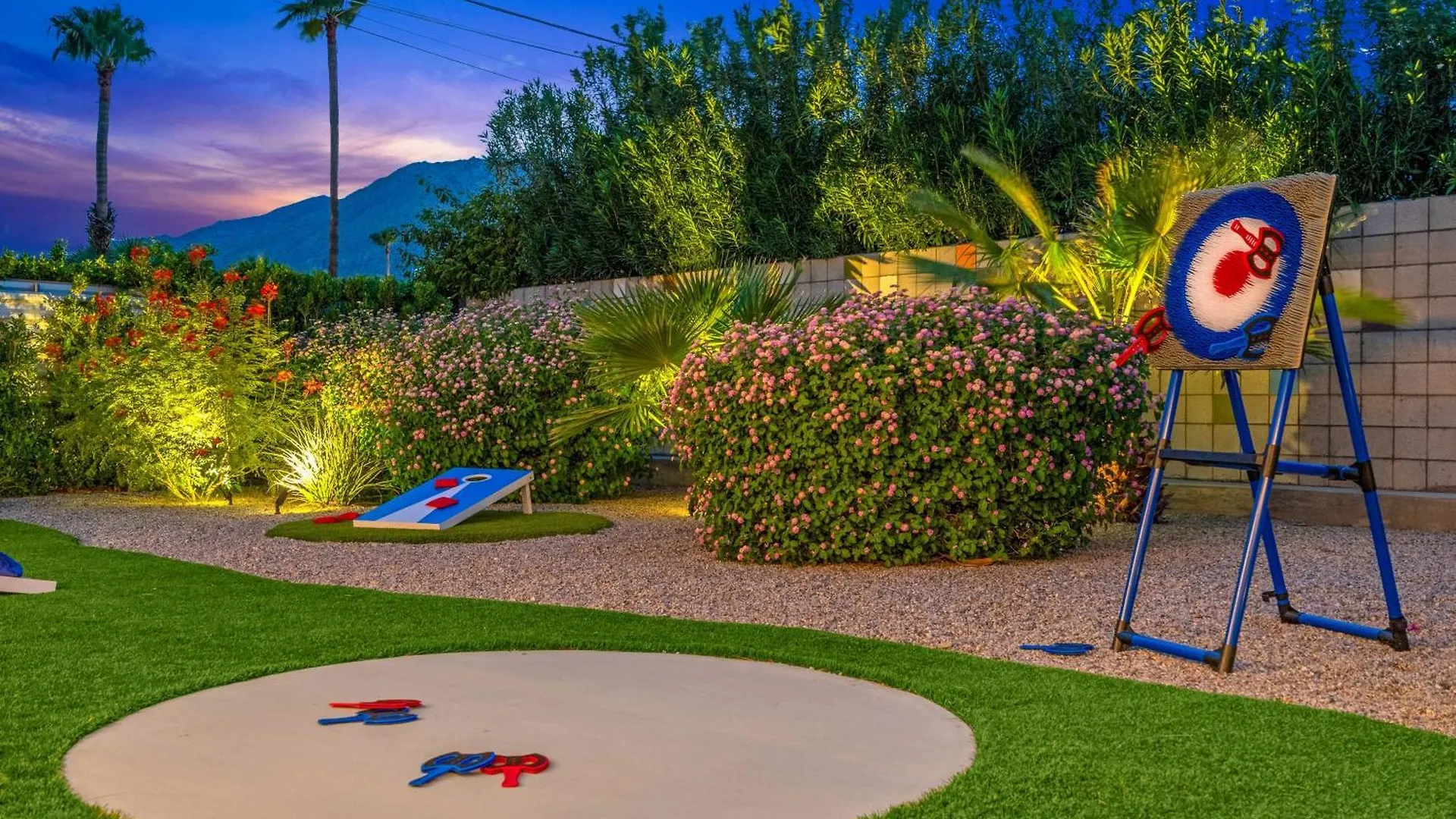 Modern Alexander Pool Home Permit# 3961 Palm Springs Сasa de vacaciones