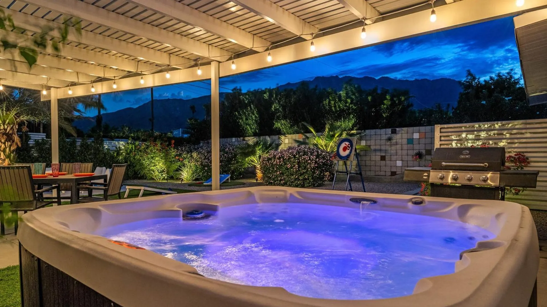 Сasa de vacaciones Modern Alexander Pool Home Permit# 3961 Palm Springs