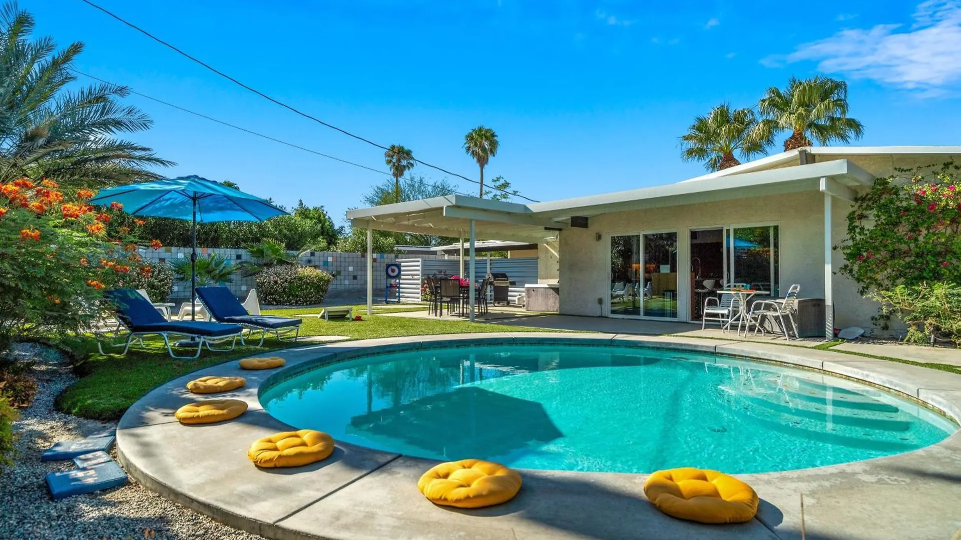 Modern Alexander Pool Home Permit# 3961 Palm Springs Сasa de vacaciones